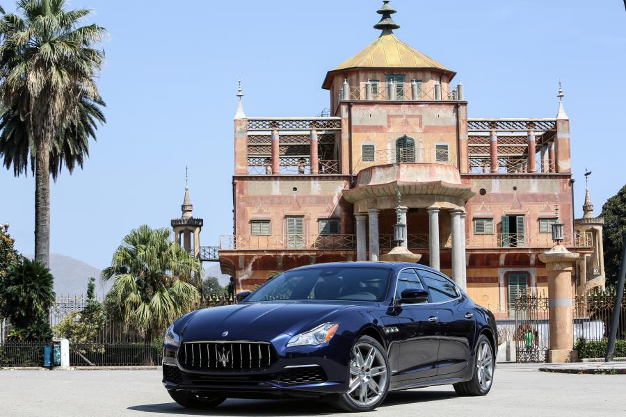  Maserati Quattroporte GTS GranLusso 2016 года  (фото 19 из 44)